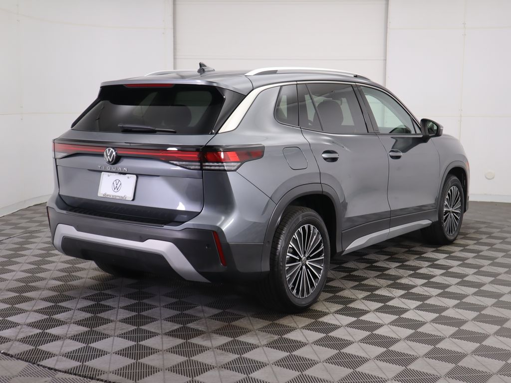 Thumbnail: 2025 Volkswagen Tiguan - 5