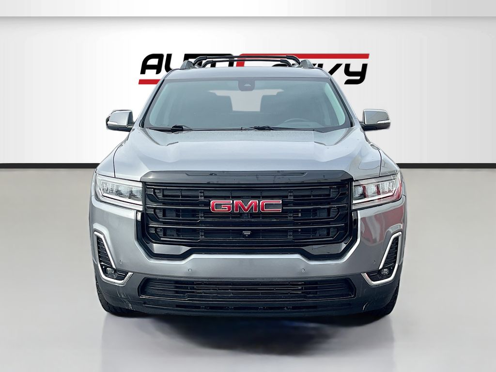 View vehicle photo 2