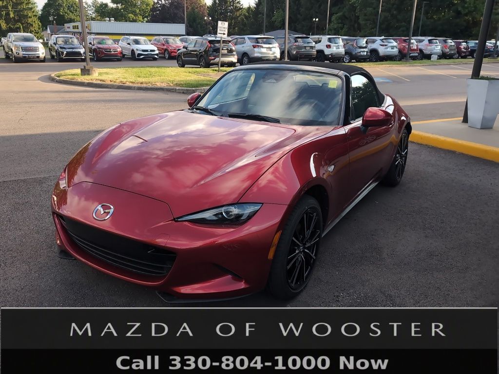 Soul Red Crystal Metallic 2026 Mazda MX-5 Miata Convertible Rear-Wheel Drive 6-Speed Manual
