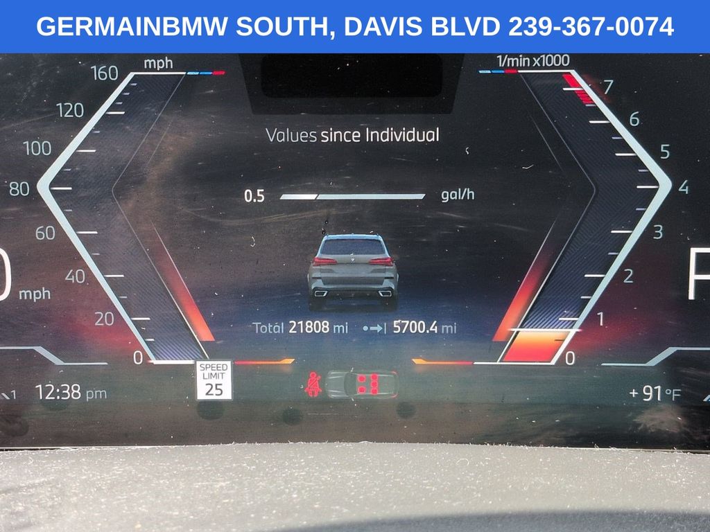 Certified Used 2024 Gray BMW sDrive40i image 31