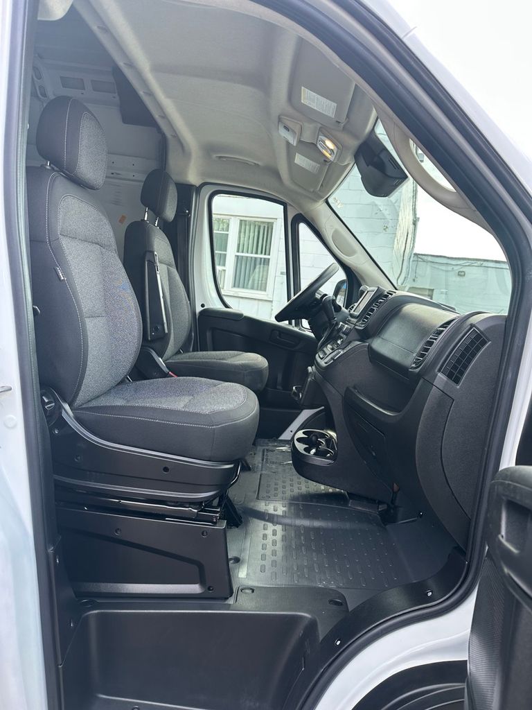 used 2024 Ram ProMaster 2500 car, priced at $31,985