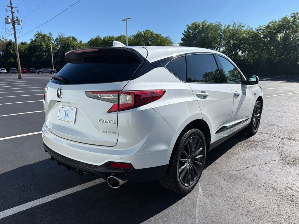 Thumbnail: 2024 Acura RDX - 5
