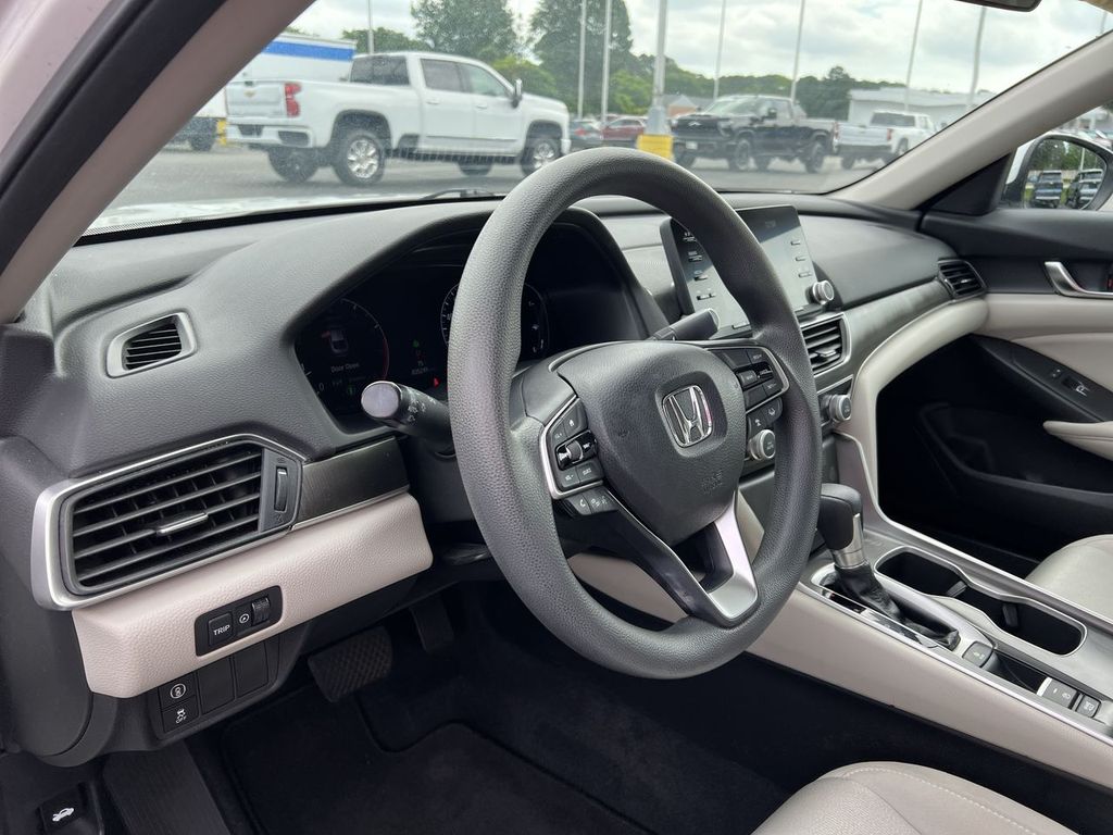2018 Honda Accord LX photo