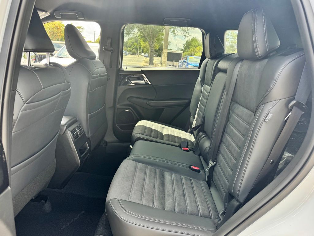 New 2026 Mitsubishi Outlander SUV