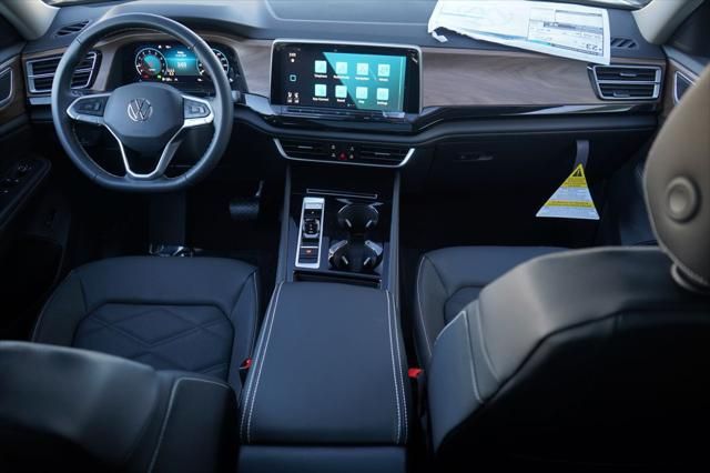 Thumbnail: 2026 Volkswagen Atlas - 9