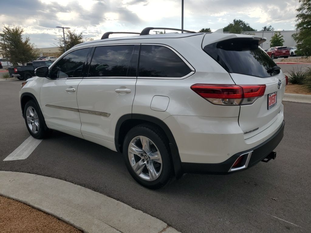 Used Car 2017 Toyota Highlander  Limited For Sale Under $25,000 In Austin, Texas