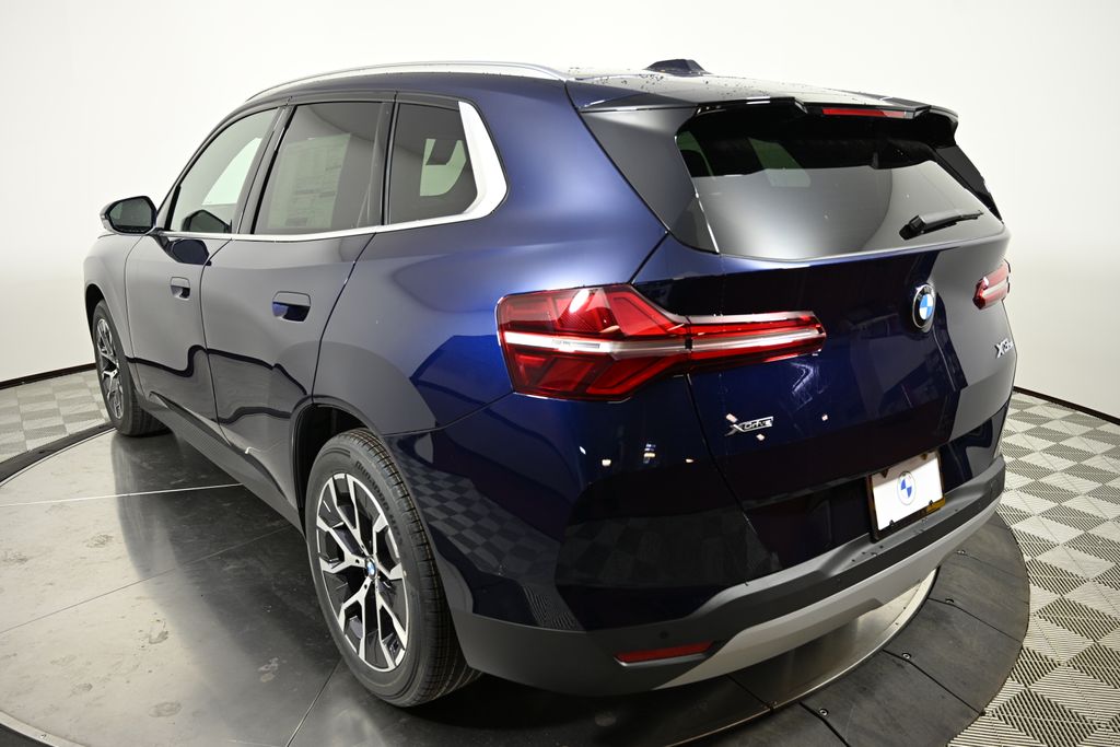Thumbnail: 2026 BMW X3 - 3