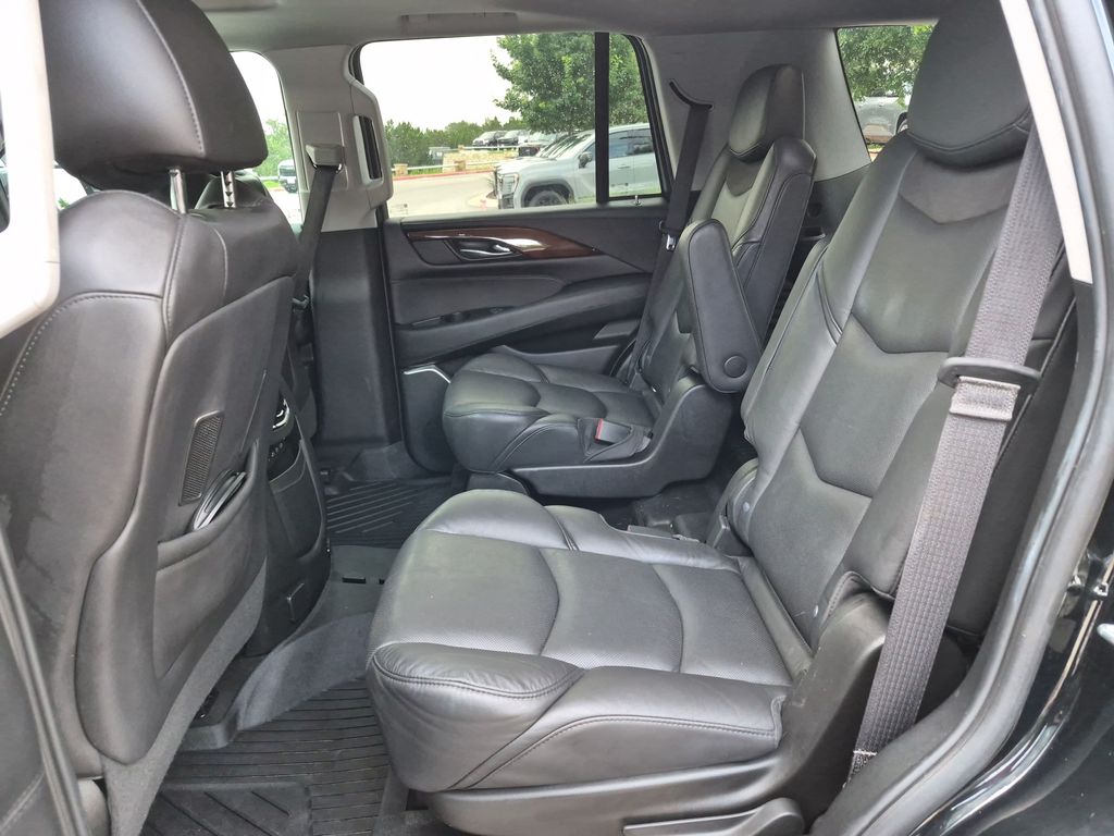 Used Car 2020 Cadillac Escalade  Premium Luxury For Sale Under $35,000 In Austin, Texas