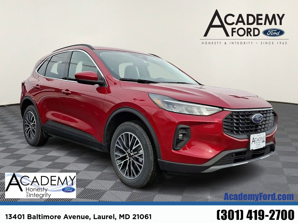 2026 Ford Escape Hybrid Plug-in FWD
