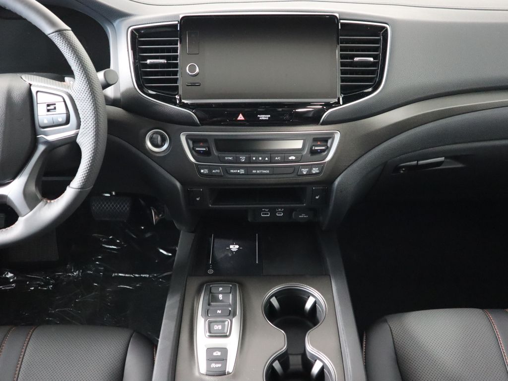 Thumbnail: 2026 Honda Ridgeline - 14