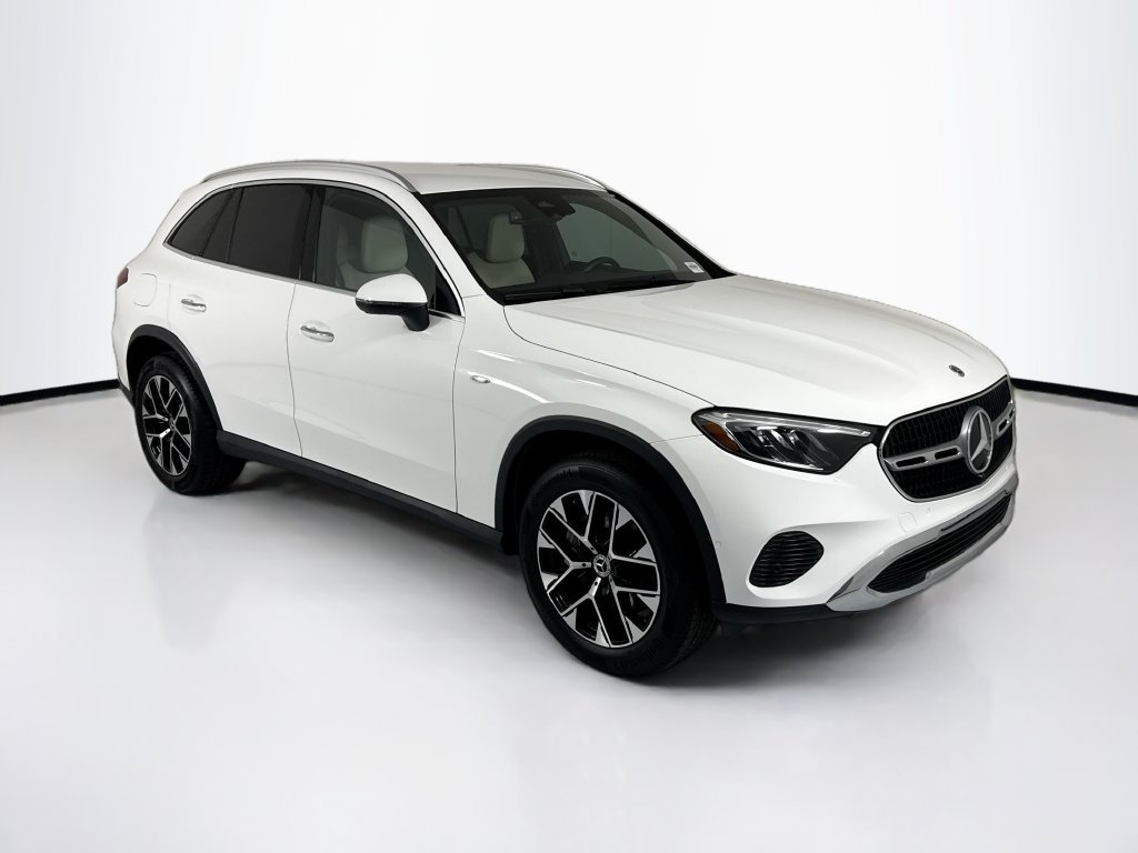 Thumbnail: 2025 Mercedes-Benz GLC - 3