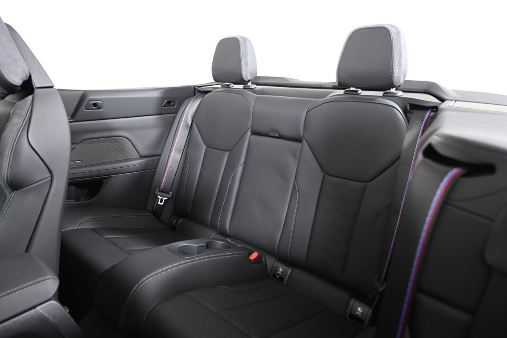 Thumbnail: 2026 BMW M4 - 4