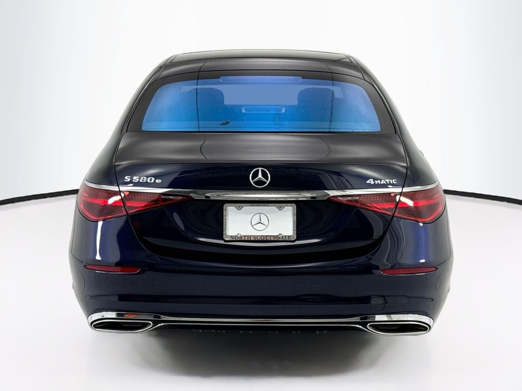Thumbnail: 2023 Mercedes-Benz S-Class - 6