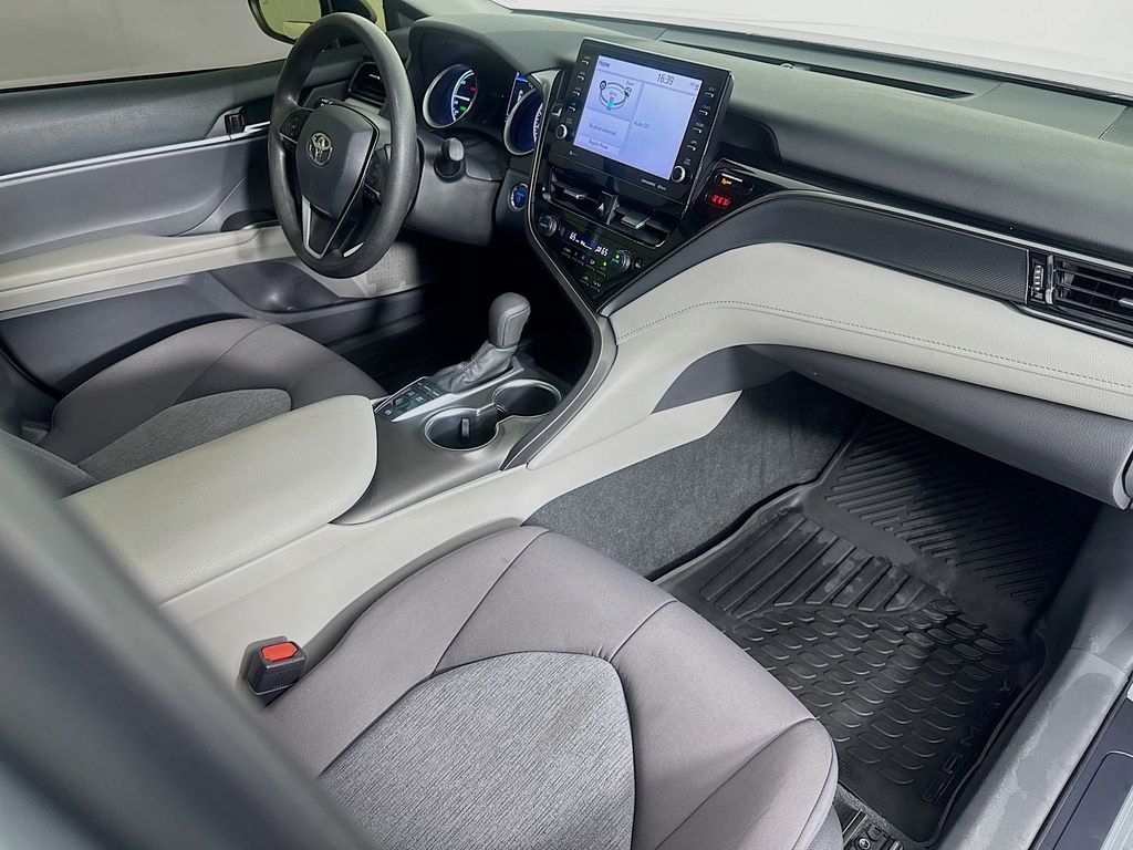 Used Car 2022 Toyota Camry Hybrid  Le For Sale Under $25,000 In Austin, Texas