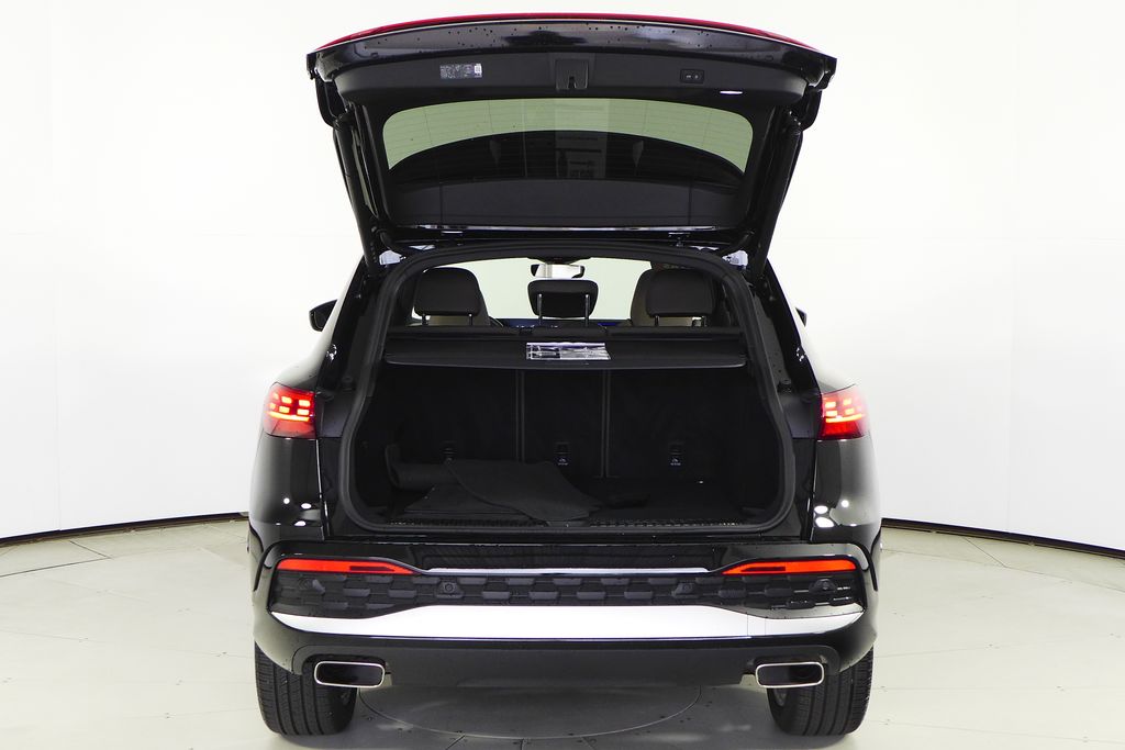 Thumbnail: 2025 Audi Q5 - 10