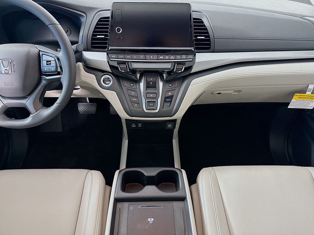 Thumbnail: 2026 Honda Odyssey - 14