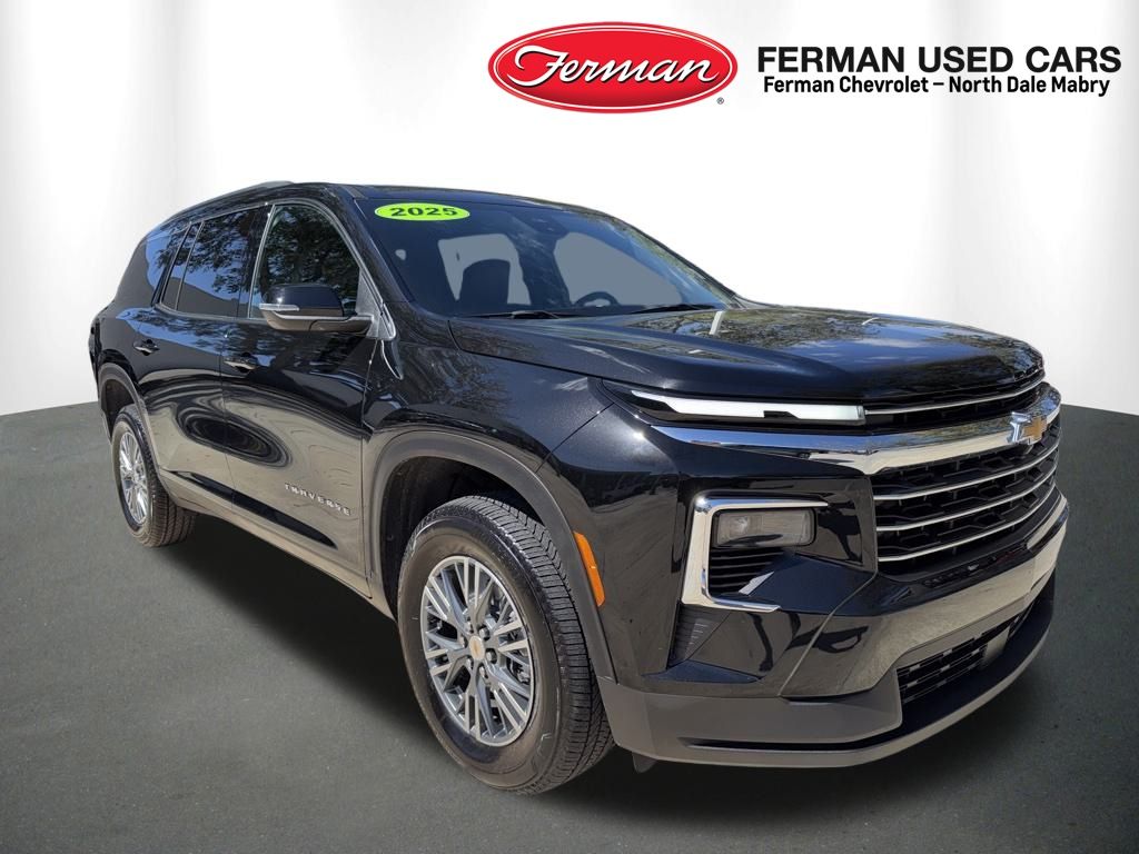 2025 Chevrolet Traverse LT FWD