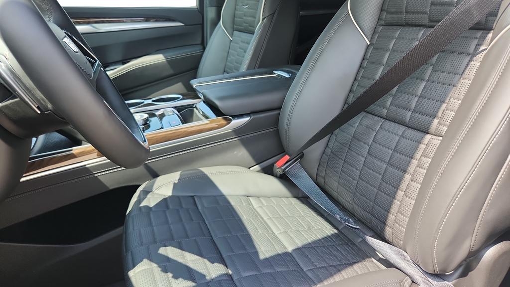 2025 Cadillac Escalade