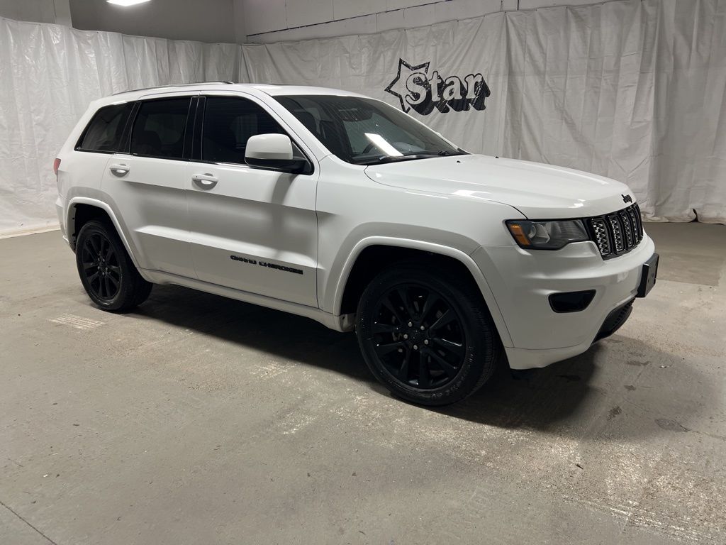 2019 Jeep Grand Cherokee Altitude RWD
