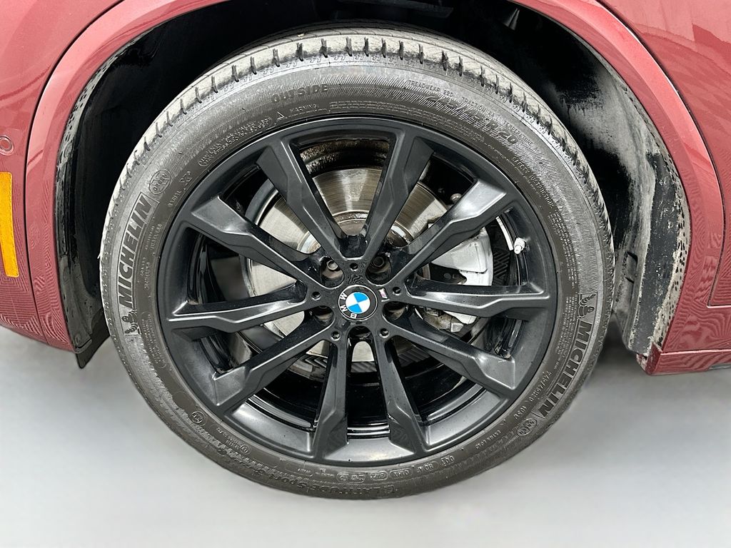 Thumbnail: 2023 BMW X4 - 32