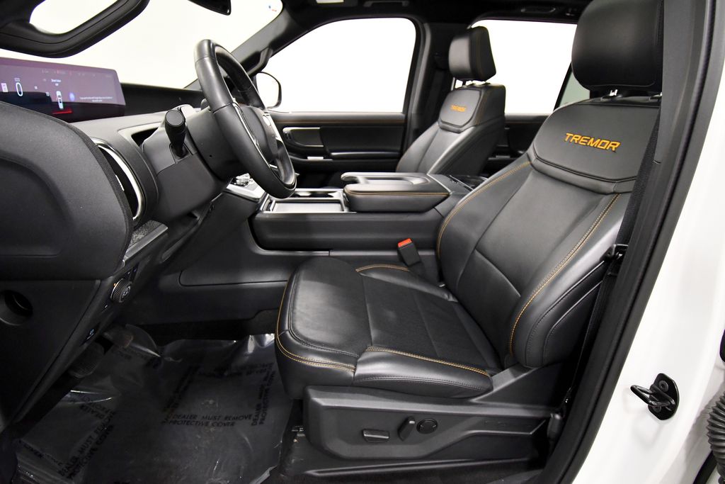 Used 2025 Ford Expedition SUV