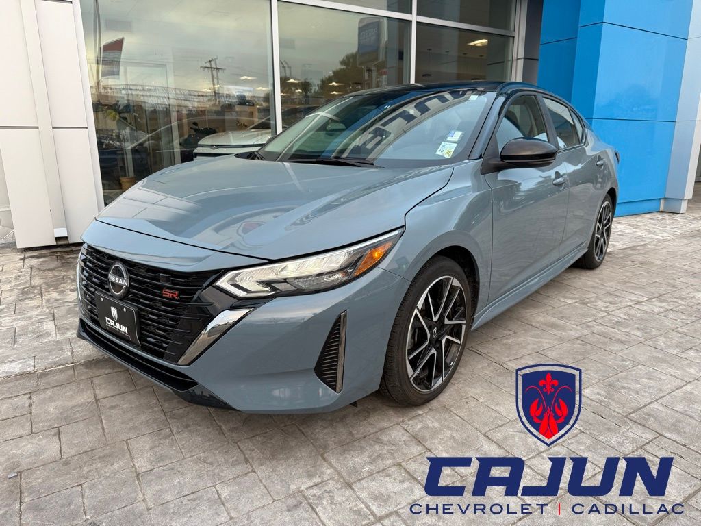 2025 Nissan Sentra SR FWD