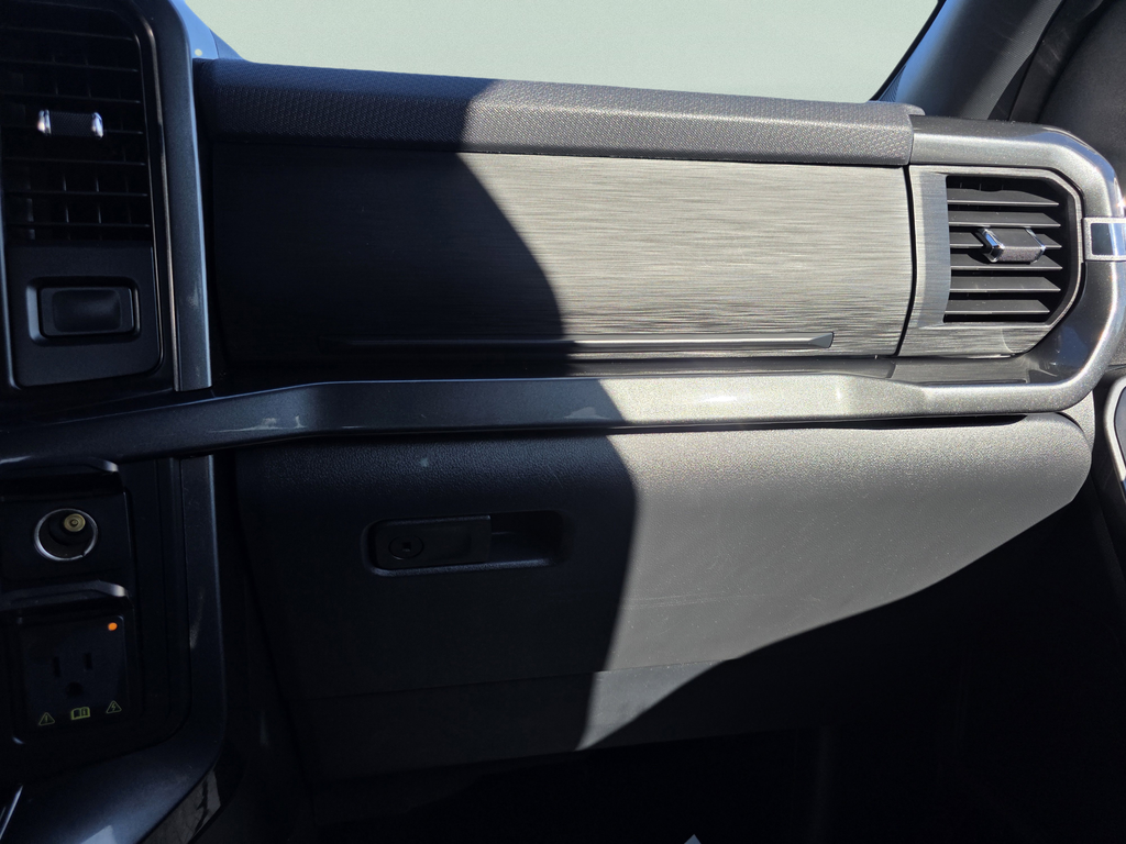 Certified Used 2022 Blue Ford XLT image 38