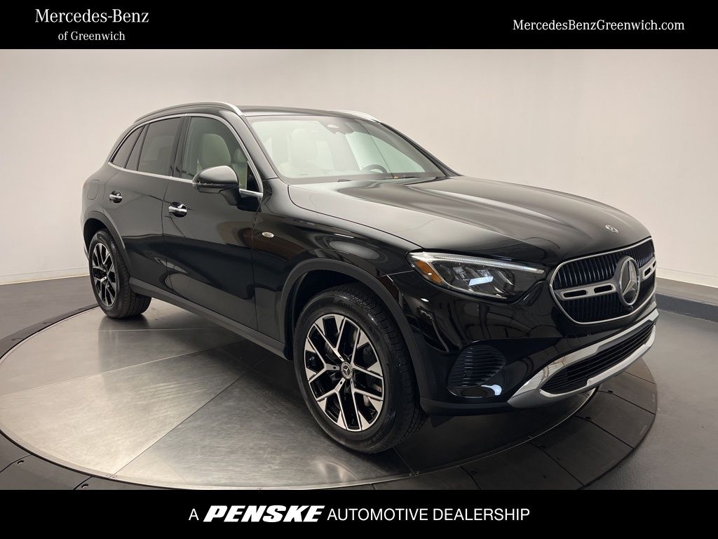 Thumbnail: 2025 Mercedes-Benz GLC - 1