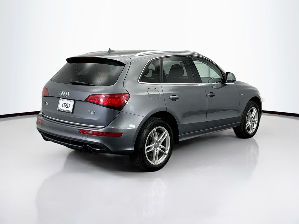 Thumbnail: 2016 Audi Q5 - 5