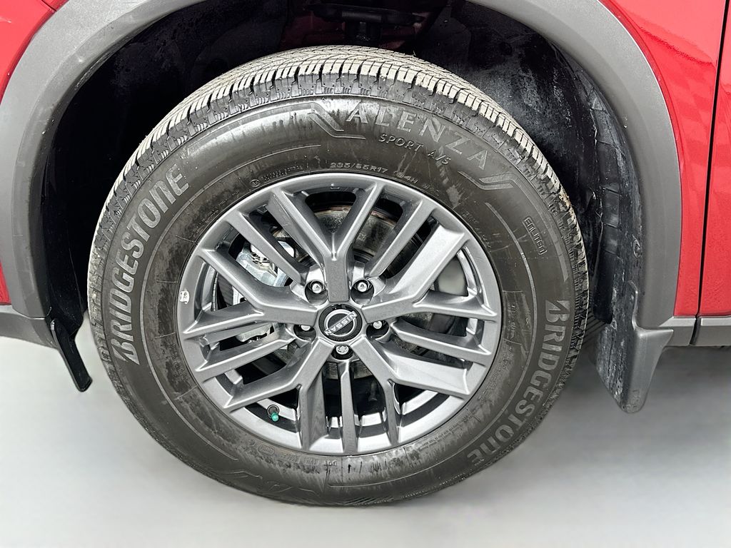 Thumbnail: 2025 Nissan Rogue - 30