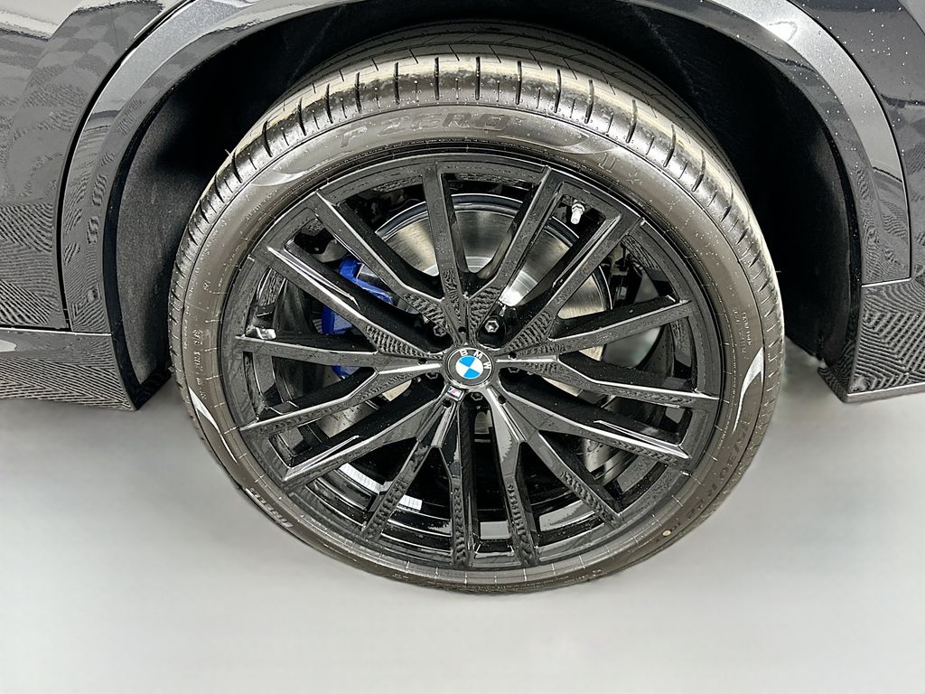 Thumbnail: 2026 BMW X5 - 23