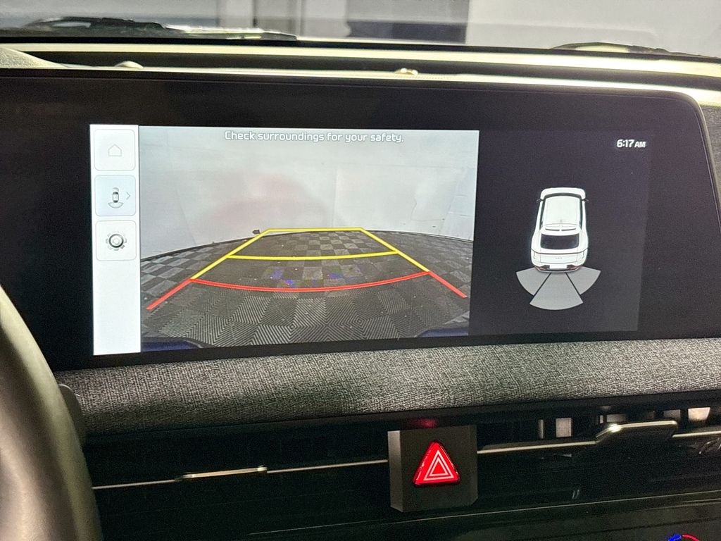 2024 Kia EV6 Light