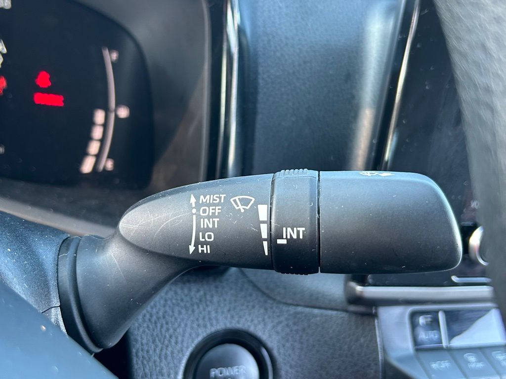 Thumbnail: 2025 Toyota Camry - 20