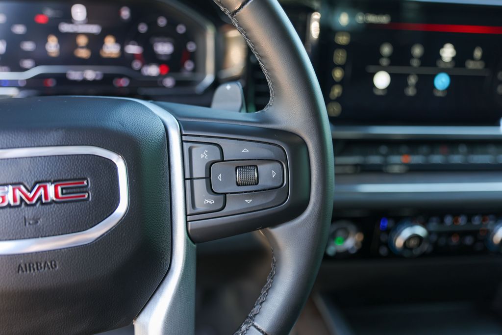 Used 2024 Black GMC SLT image 16