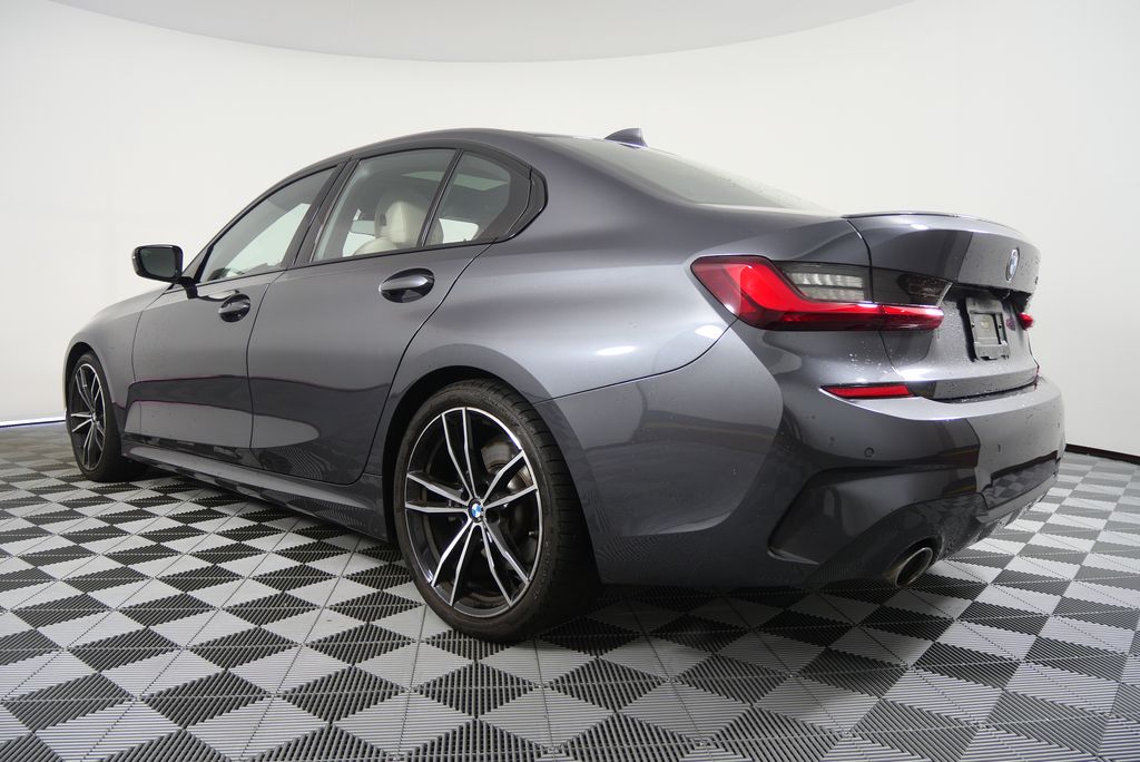 Thumbnail: 2022 BMW 3 Series - 5