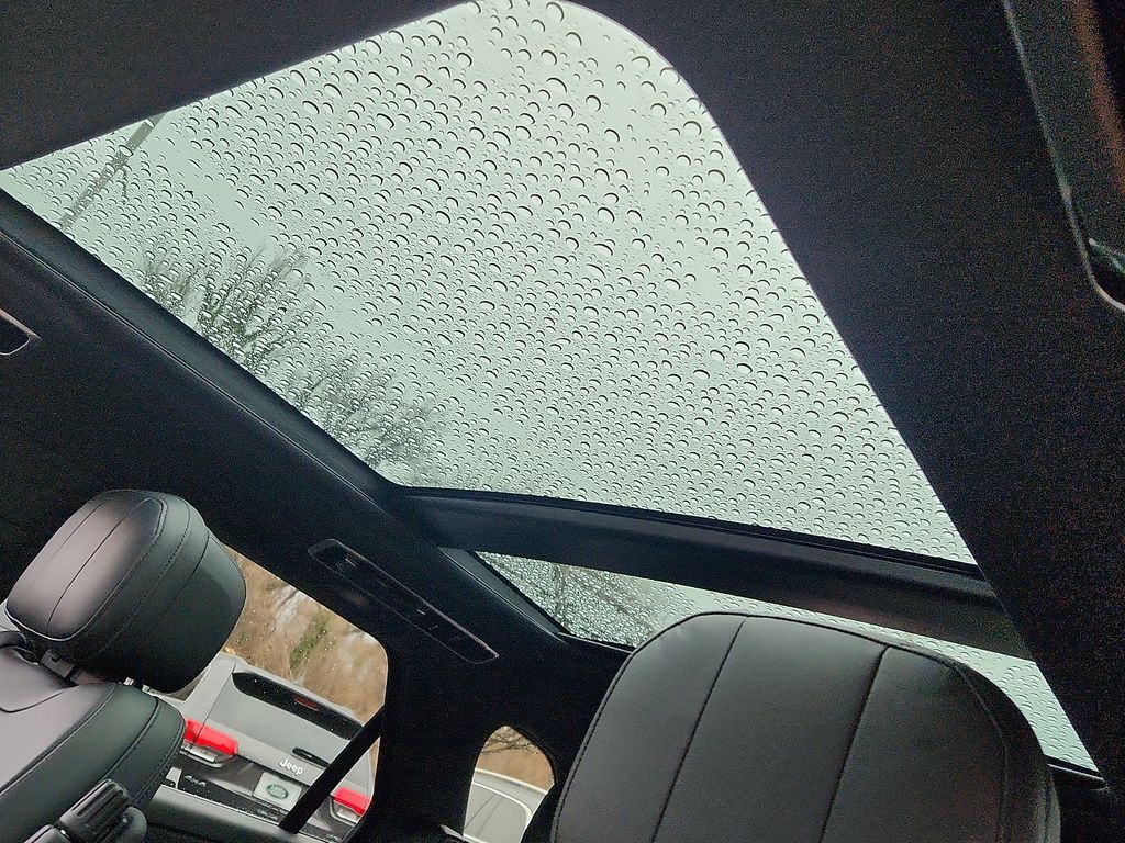 Thumbnail: 2024 Land Rover Range Rover Sport - 14