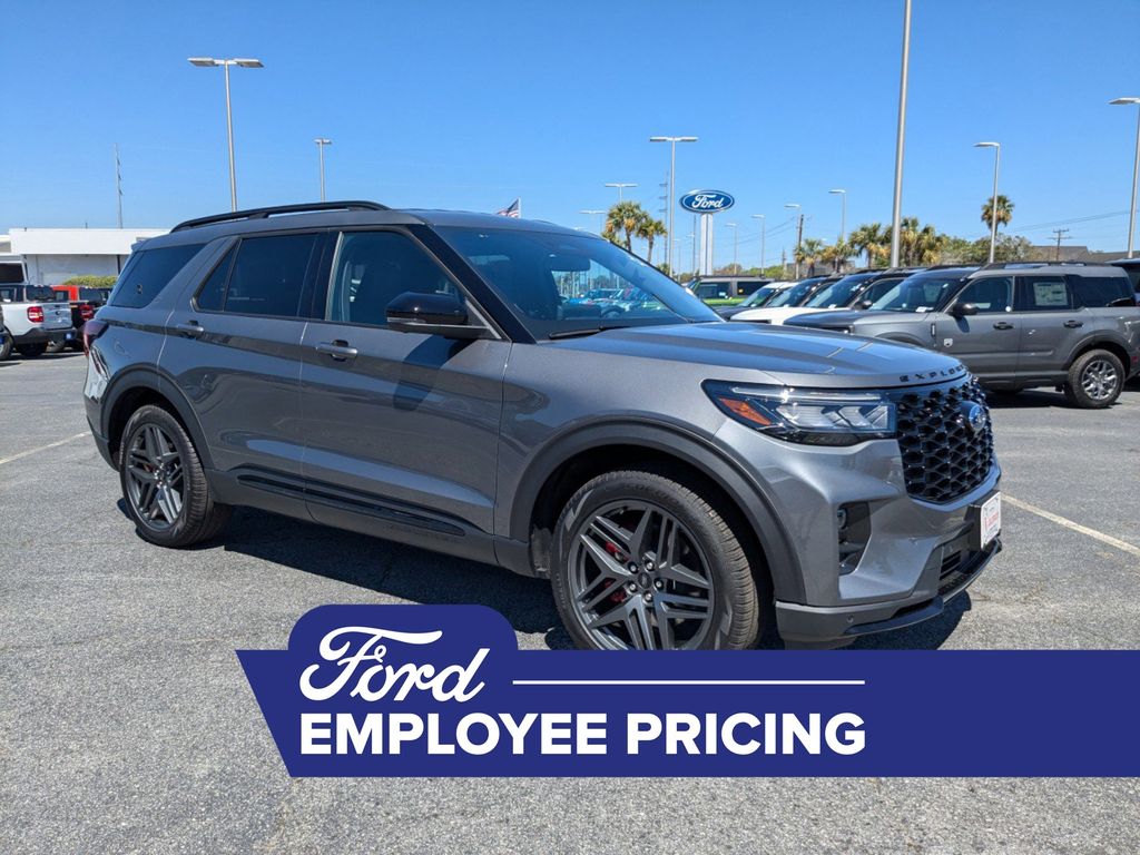 2025 Ford Explorer ST