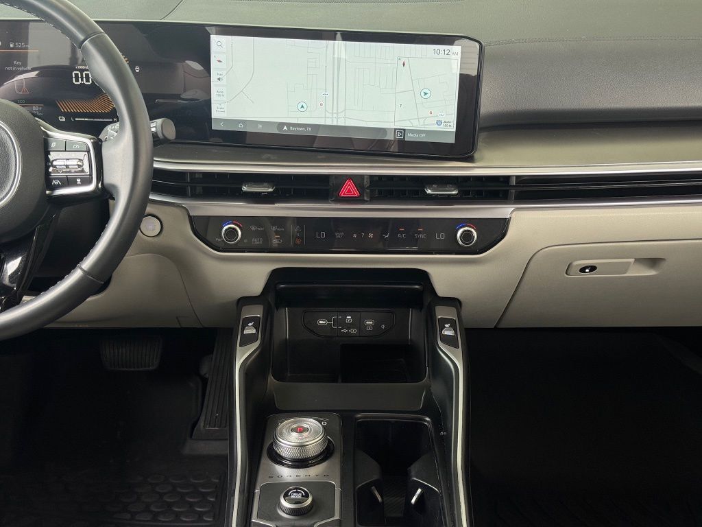 2025 Kia Sorento Hybrid EX Green at DeMontrond Automotive Group
