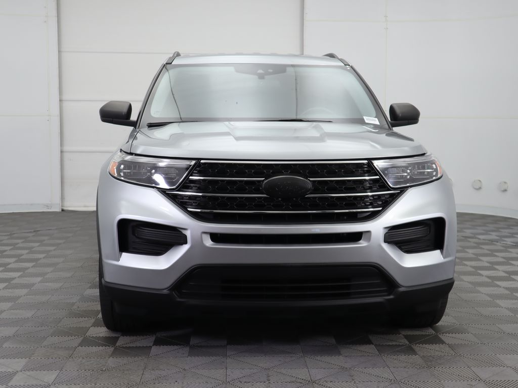 2022 Ford Explorer XLT 2