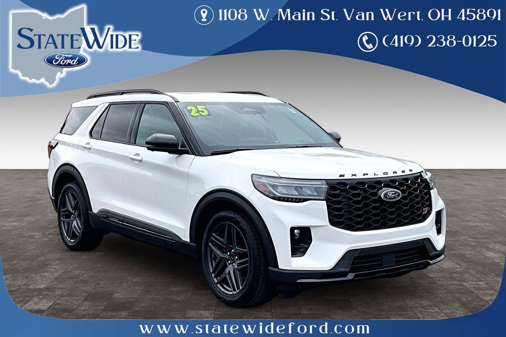 White Metallic 2025 Ford Explorer ST AWD SUV / Crossover All-Wheel Drive Automatic