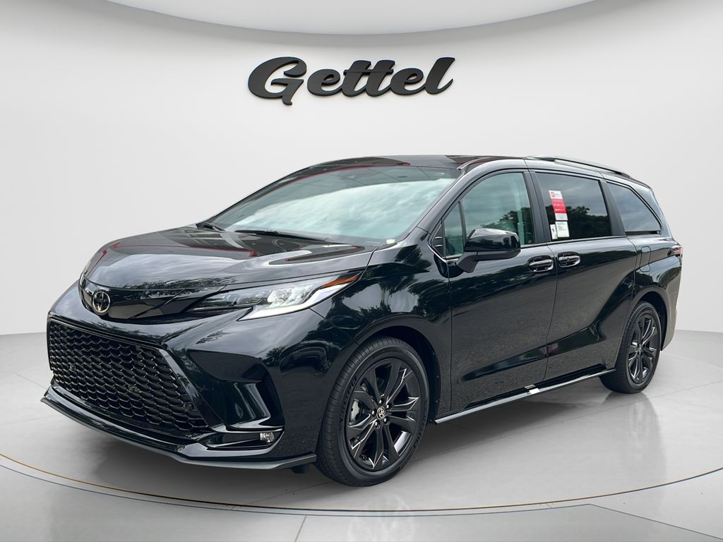 2026 Toyota Sienna XSE