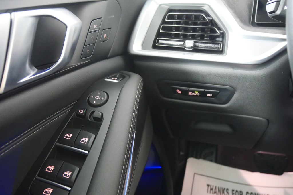 2025 BMW X5 xDrive40i 20