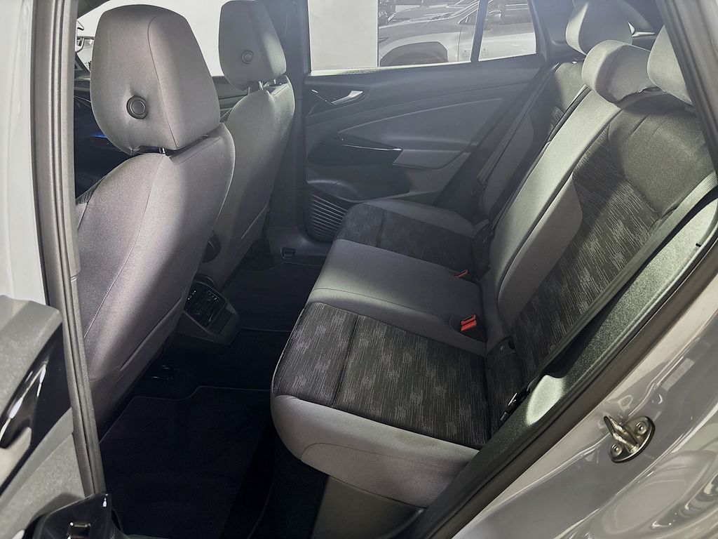 2021 Volkswagen ID.4 Pro