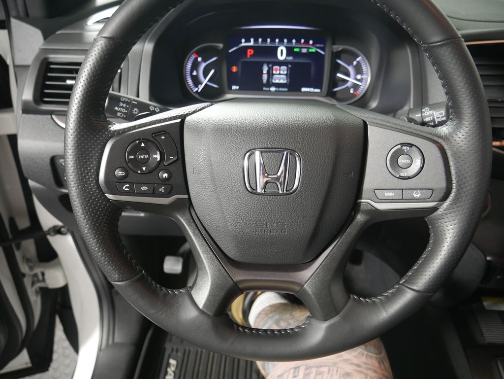 Thumbnail: 2022 Honda Passport - 17