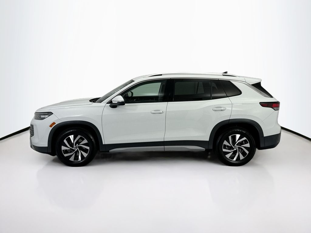 Thumbnail: 2026 Volkswagen Tiguan - 8