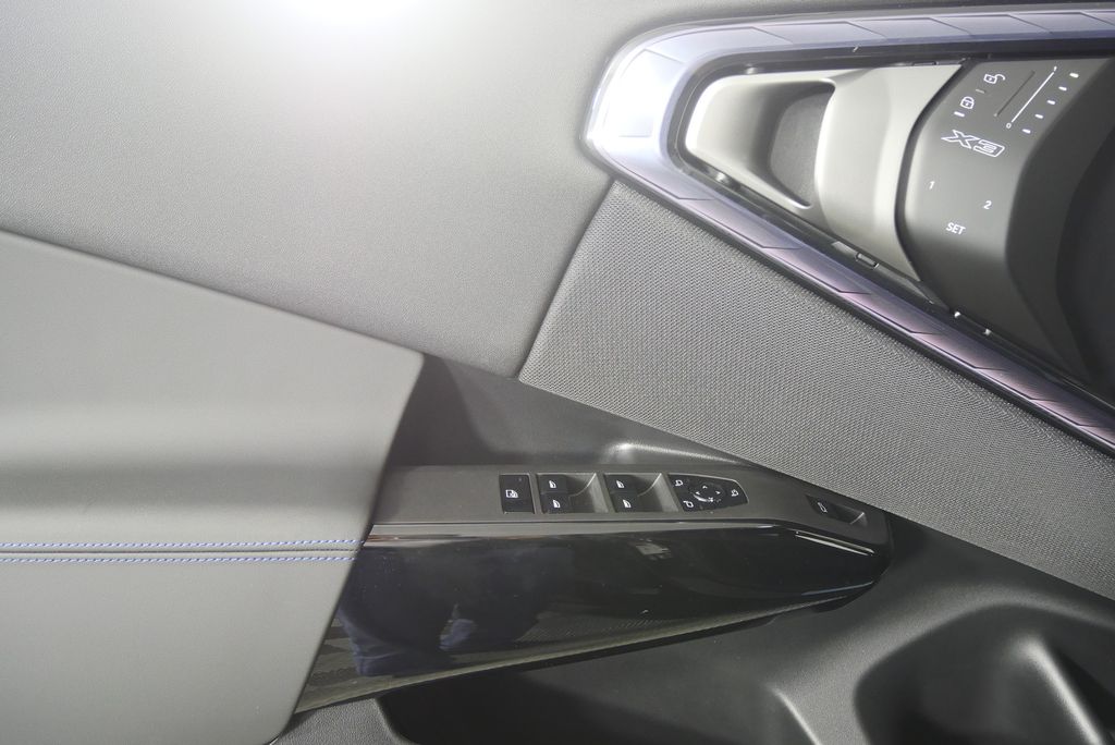 Thumbnail: 2026 BMW X3 - 8