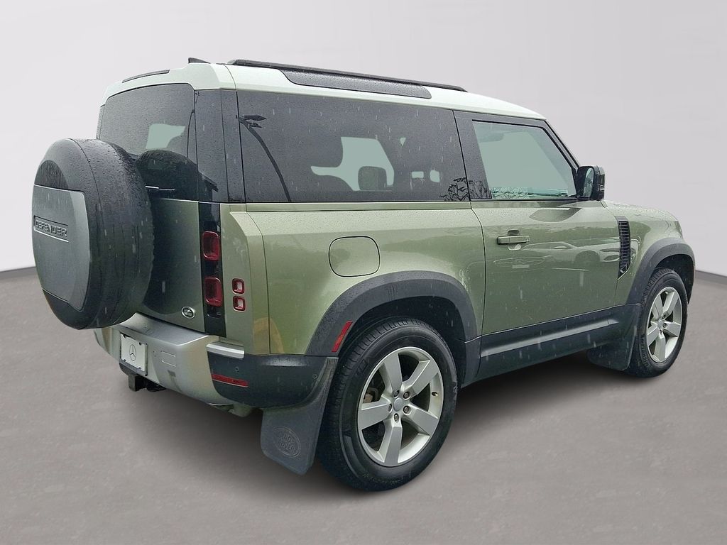 Thumbnail: 2023 Land Rover Defender - 4