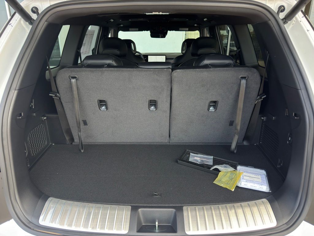 2027 Kia Telluride Hybrid SX White at Shottenkirk Kia Fort Bend