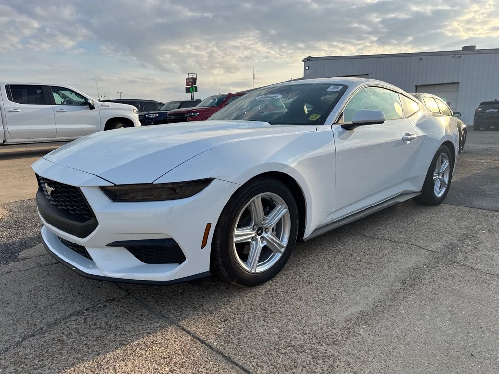 2026 Ford Mustang EcoBoost Fastback RWD