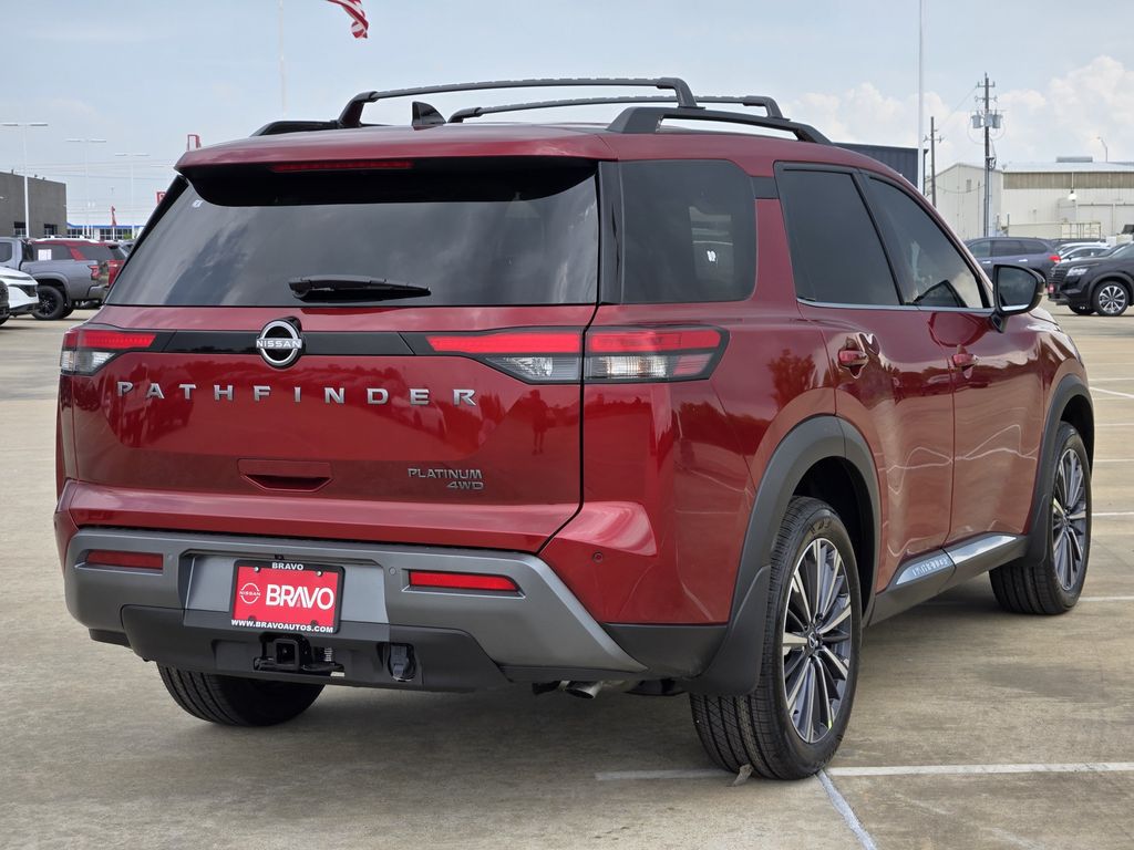 2026 Nissan Pathfinder Platinum - 2